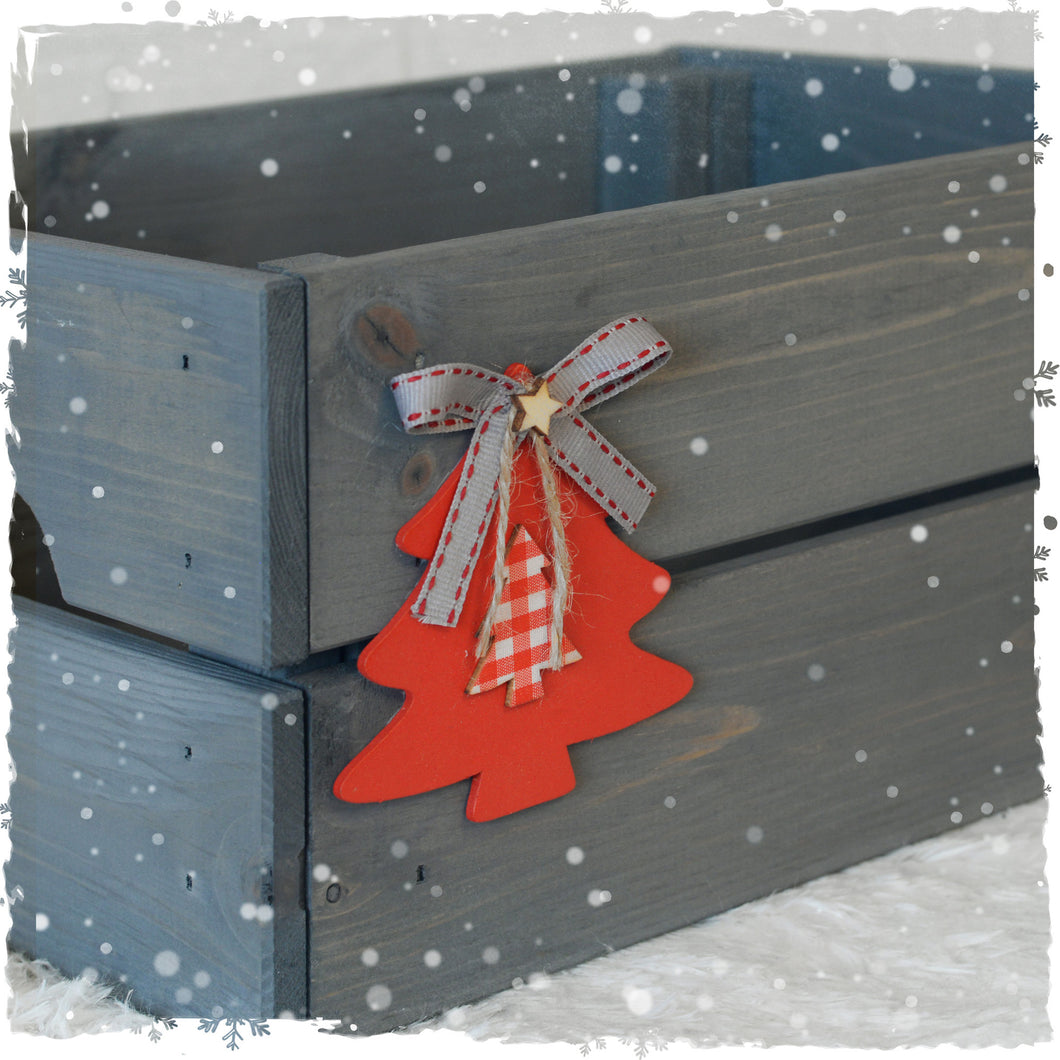 Christmas Eve Box with Classic Wood Decoration
